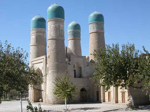 Халифá Нийаз-кули ‎